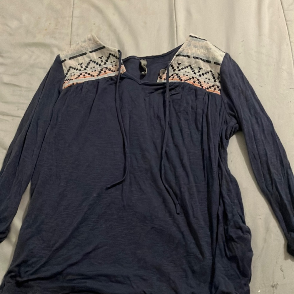 Long sleeve blue full length women’s shirt